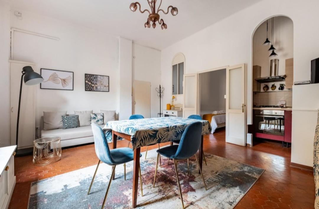Central Penthouse G Reni Bologna Bagian luar foto